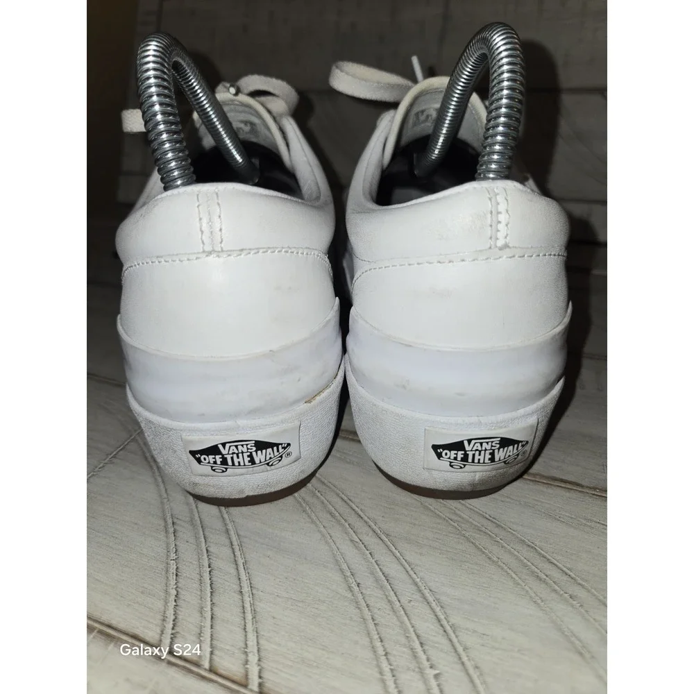 VANS ERA STACKED LEATHER TRUE WHITE PLATFORMS Women's Size 8/Men's Size 6.5
